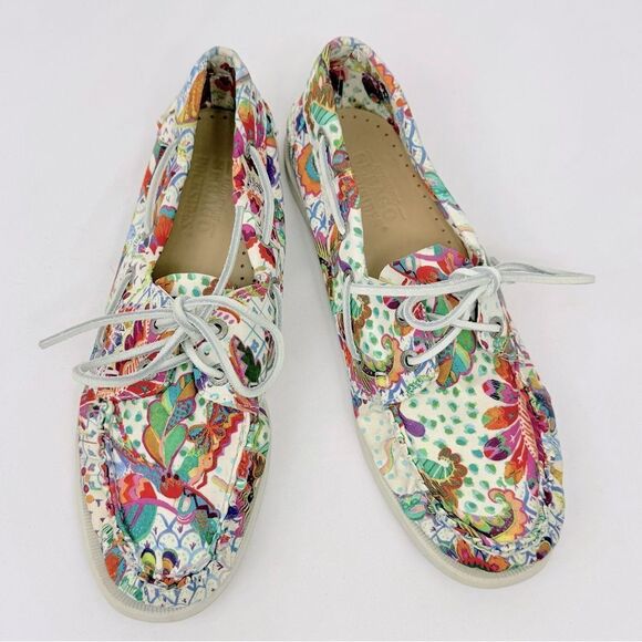 Sebago Colorful Canvas Dockside Deck Shoes in Grand Bazaar Print - Picture 3 of 15